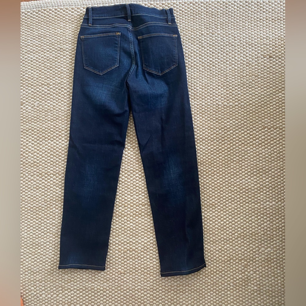 FRAME Straight Legged Jeans